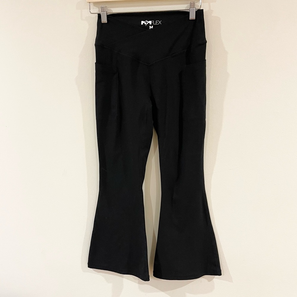 POPFLEX Black Crisscross Hourglass Flare Leggings 27" Inseam